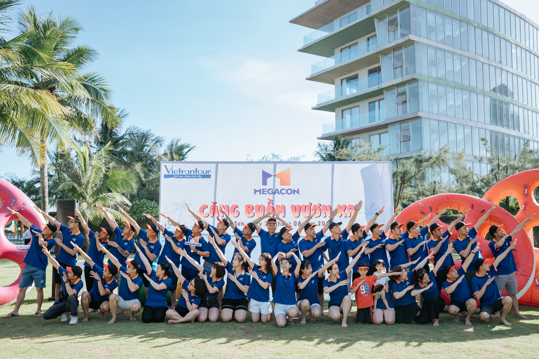 DU LỊCH HÈ MEGACON 2022 - CĂNG BUỒM VƯƠN XA