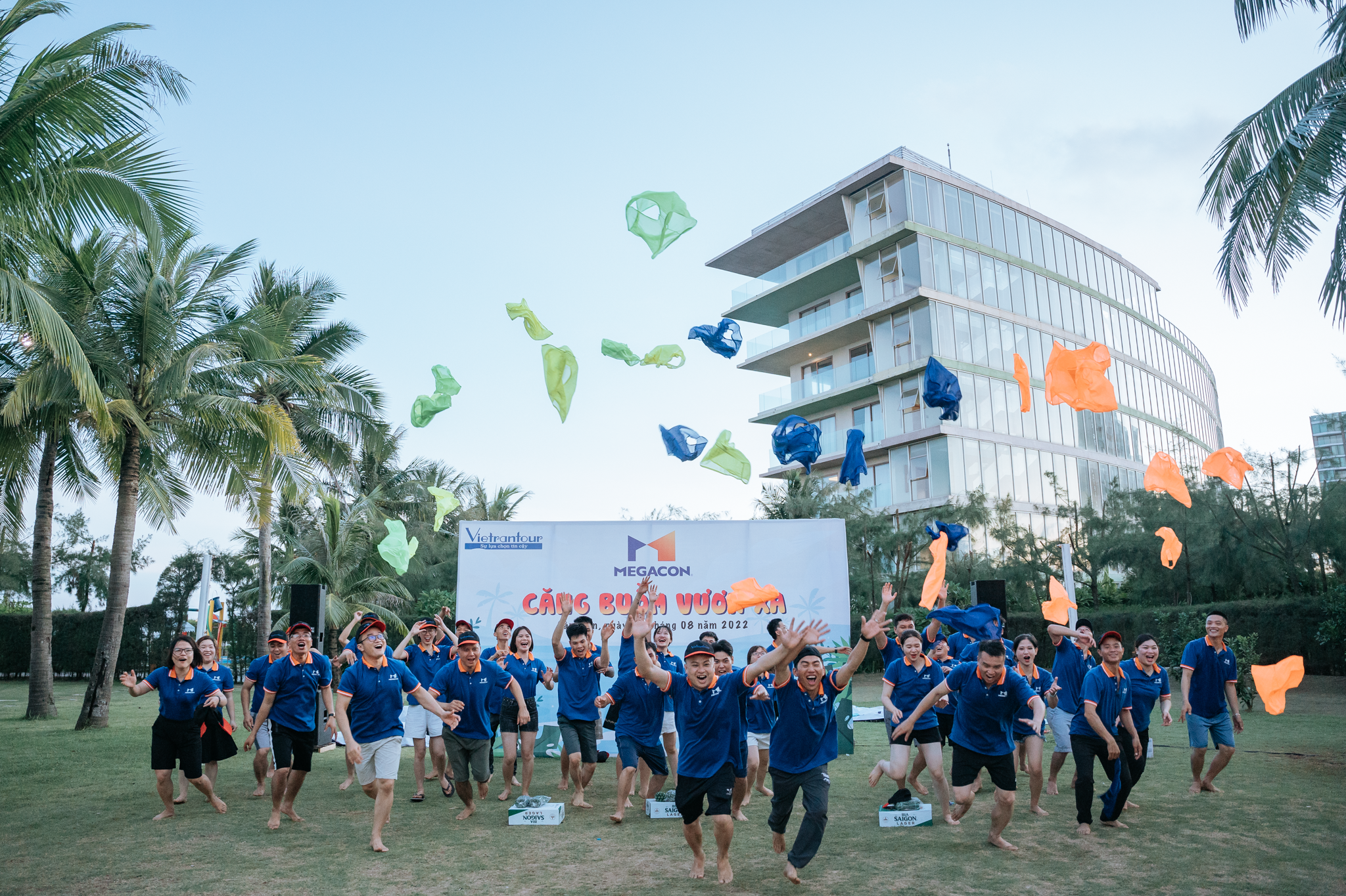 DU LỊCH HÈ MEGACON 2022 - CĂNG BUỒM VƯƠN XA