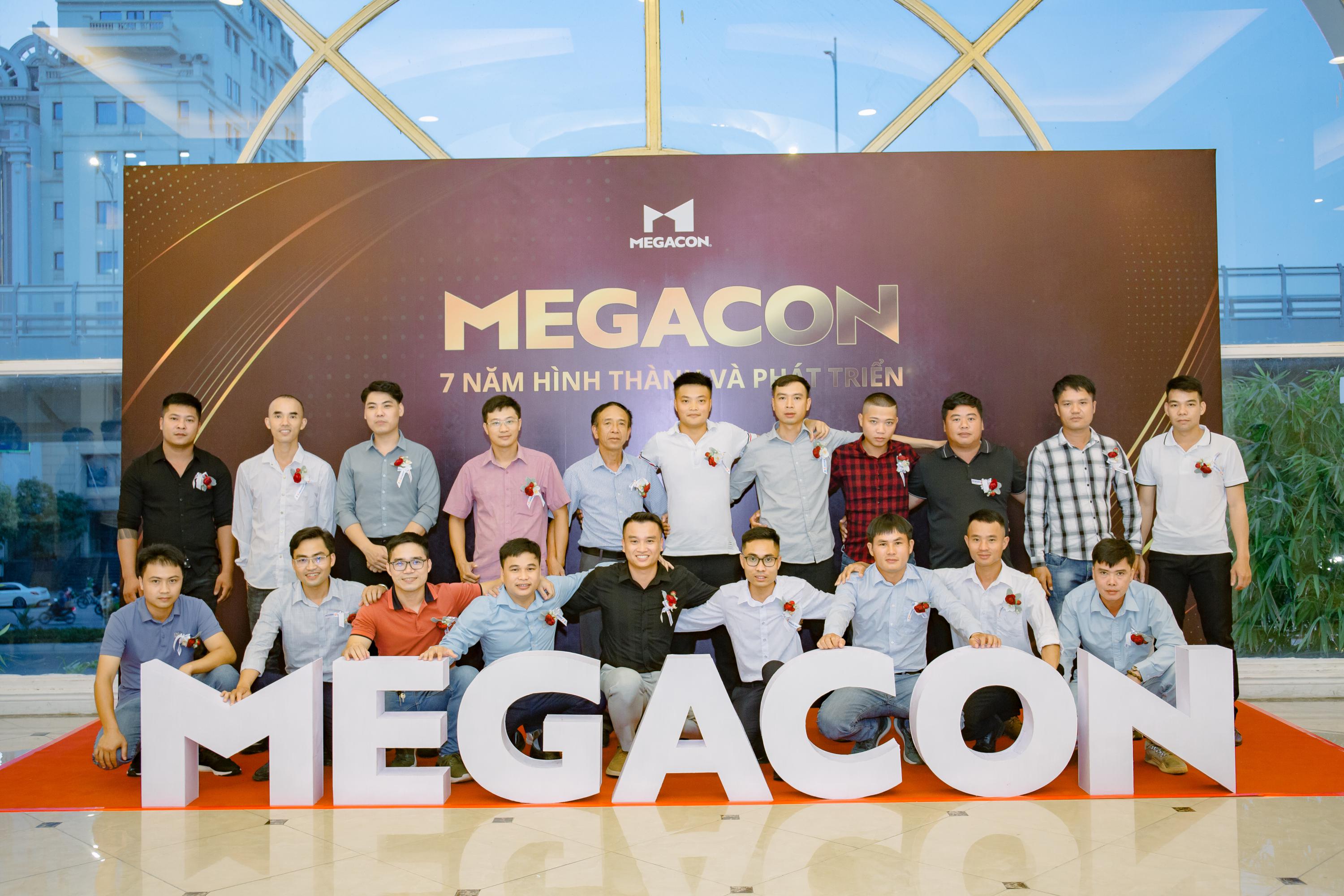 HAPPY 7th BIRTHDAY MEGACON